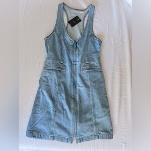Levi’s denim zip-up dress